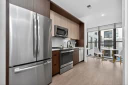 Studio Near Downtown |Walkable | - Image 2
